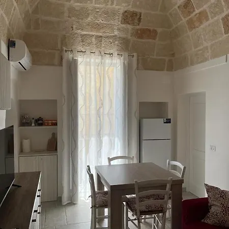 Holiday home Donna Maria Pina